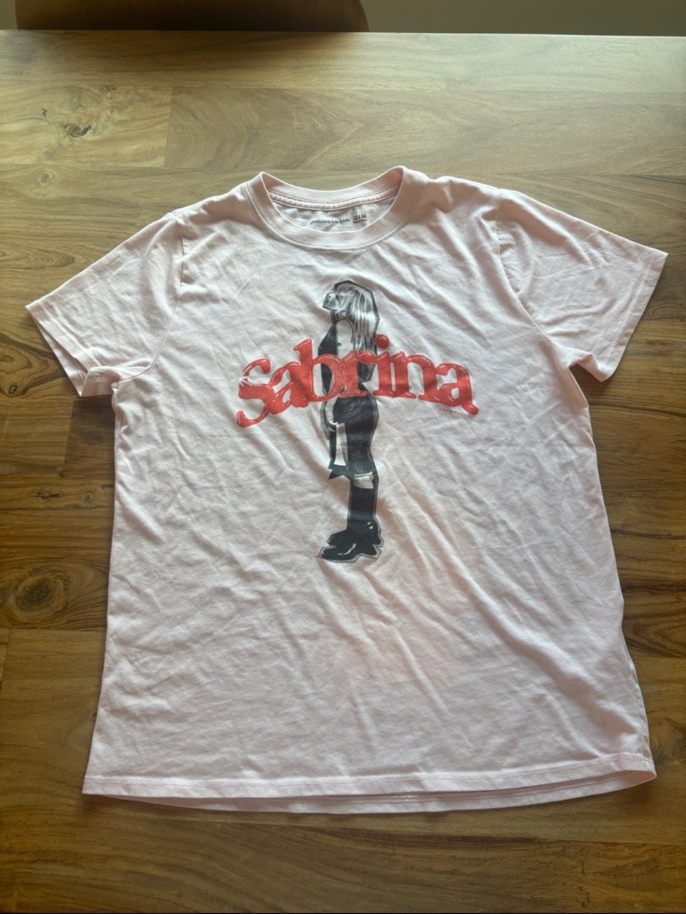 abercrombie kids Light Pink Tee with Red Sabrina Carpenter Graphic